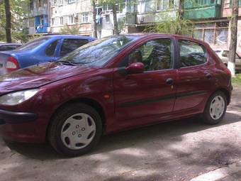 1999 Peugeot 206 Photos