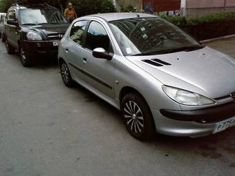 2000 Peugeot 206 Images