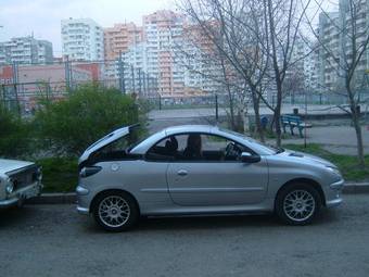 2001 Peugeot 206 Pictures