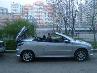 2001 Peugeot 206 Pictures