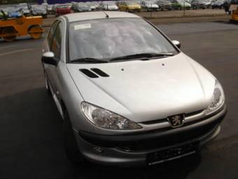 2001 Peugeot 206 Pics