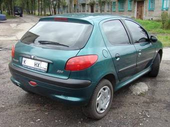 2001 Peugeot 206 Wallpapers