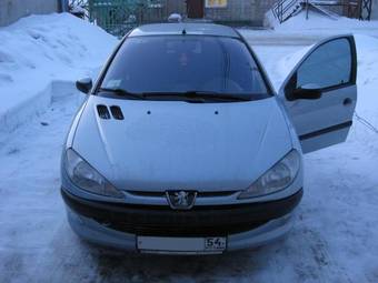 2002 Peugeot 206 Images