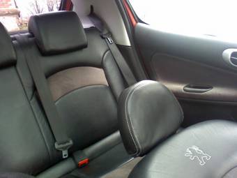 2002 Peugeot 206 Images