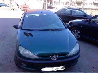 2002 Peugeot 206 Photos