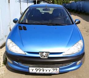 2002 Peugeot 206 Pictures