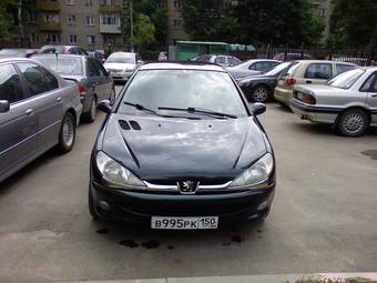 2002 Peugeot 206 Photos