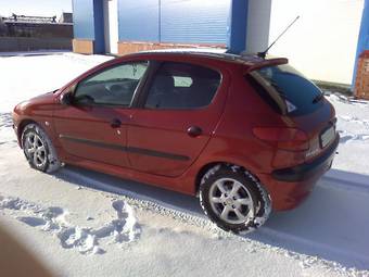 2003 Peugeot 206 Photos