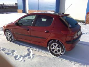 2003 Peugeot 206 Pictures