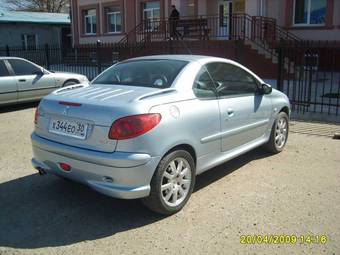 2003 Peugeot 206 Photos