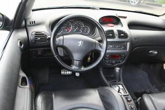 2003 Peugeot 206 Pictures