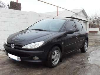 2005 Peugeot 206 Photos