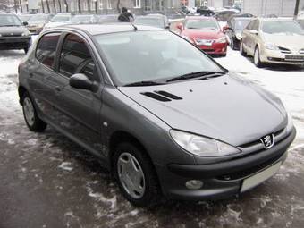 2005 Peugeot 206 Pictures