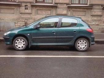 2005 Peugeot 206 Pictures