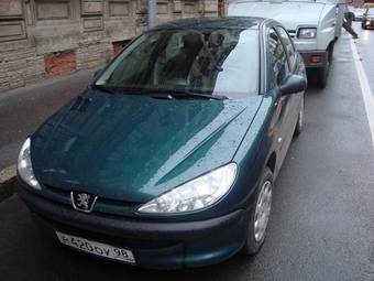 2005 Peugeot 206 Photos