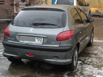 2005 Peugeot 206 Photos