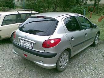 2005 Peugeot 206 Pictures