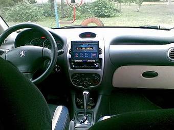 2005 Peugeot 206 Pictures