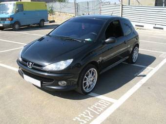 2005 Peugeot 206 Photos