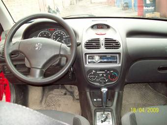 2007 Peugeot 206 Pictures