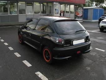 2007 Peugeot 206 Pictures