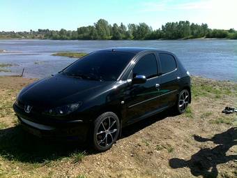 2007 Peugeot 206 Pictures