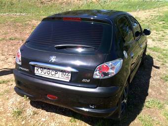 2007 Peugeot 206 Images