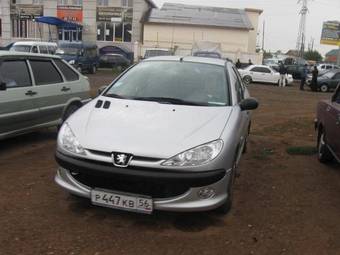 2008 Peugeot 206 Pictures