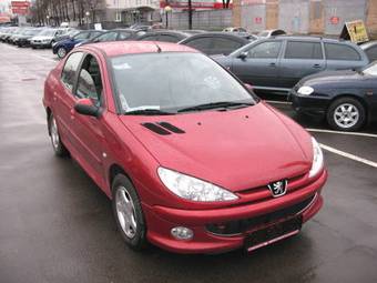 2008 Peugeot 206 Pictures