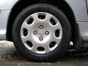 2008 Peugeot 206 Images