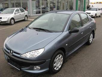 2008 Peugeot 206 Pictures