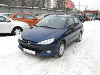 2008 Peugeot 206 Photos