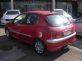 2008 Peugeot 206 Pictures