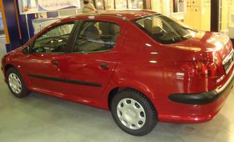 2009 Peugeot 206 Photos