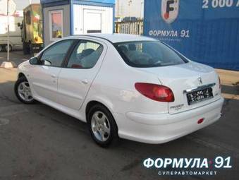 2009 Peugeot 206 Photos