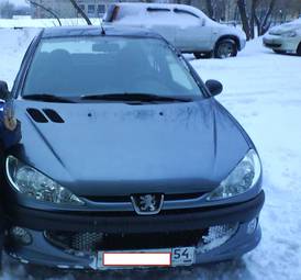 2007 Peugeot 206 Sedan Photos