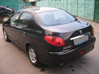 2007 Peugeot 206 Sedan Photos