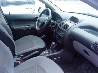 2008 Peugeot 206 Sedan Photos