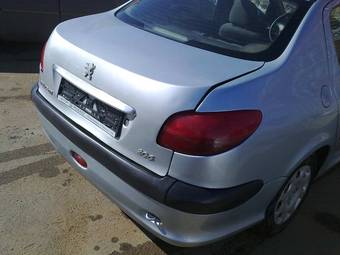 2008 Peugeot 206 Sedan Images