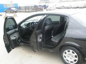 2008 Peugeot 206 Sedan Pictures