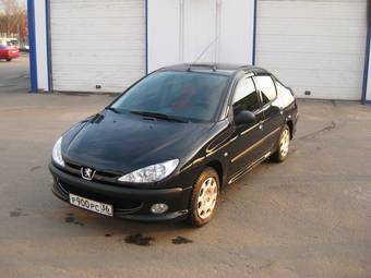 2008 Peugeot 206 Sedan Pictures