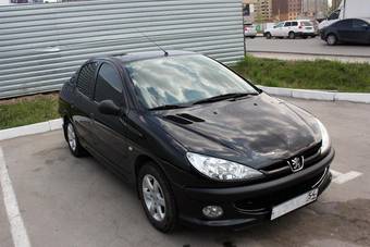 2008 Peugeot 206 Sedan Photos