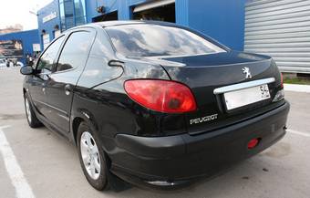 2008 Peugeot 206 Sedan Photos