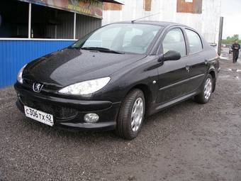 2008 Peugeot 206 Sedan Pictures