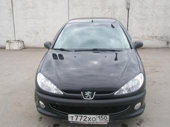 2009 Peugeot 206 Sedan Photos