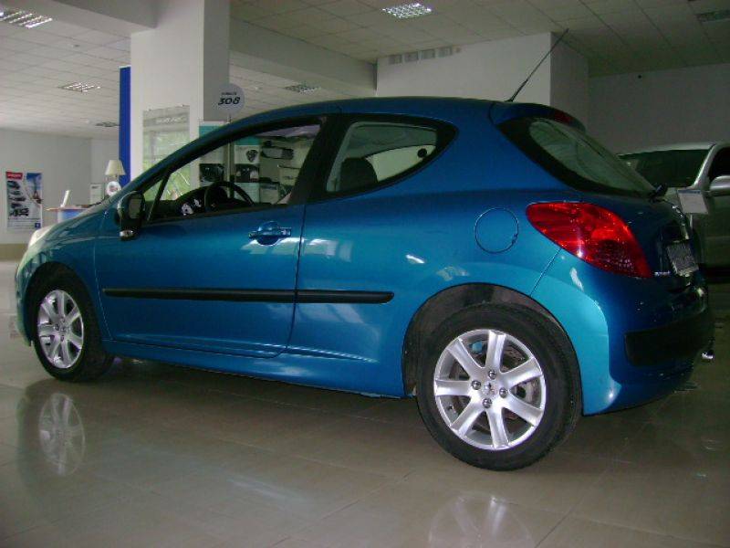 2006 Peugeot 207