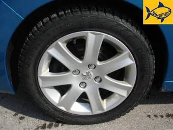 2007 Peugeot 207 Pictures