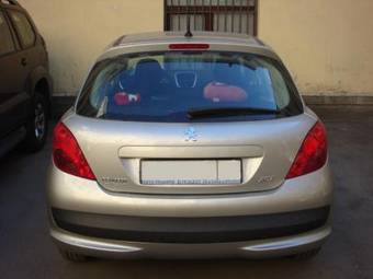 2007 Peugeot 207 Photos