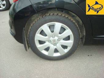 2007 Peugeot 207 Pictures