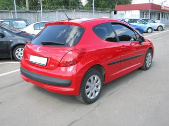 2008 Peugeot 207 Photos